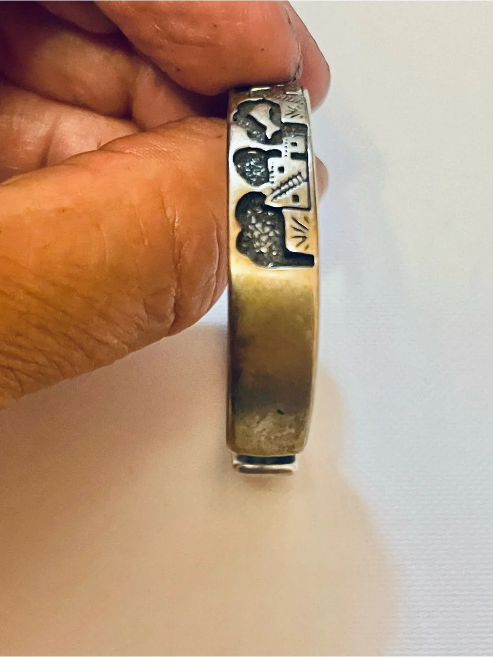 VTG Southwest Sterling Storyteller Pueblo Village Cuff Bracelet 22 G Sz 6
